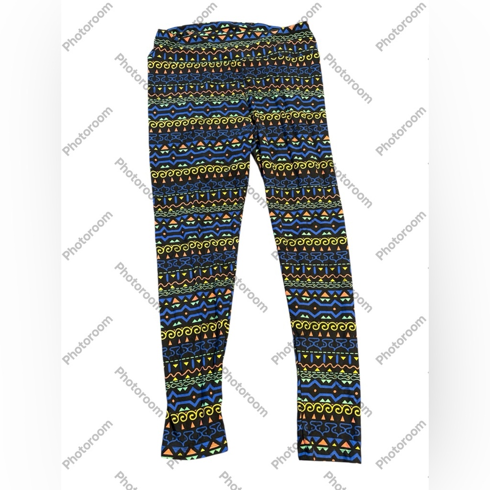 LULAROE Tall & Curvy (TC) leggings. Excellent like new condition.